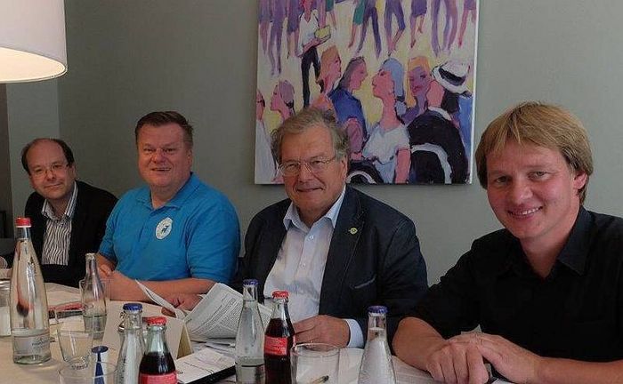 Auf der Pressekonferenz: Christian Meyer, Thomas Schröder, Hubert Weiger und Martin Schulz (v.l.n.r.)
