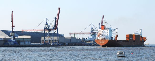Weservertiefung am Hafen in Brake